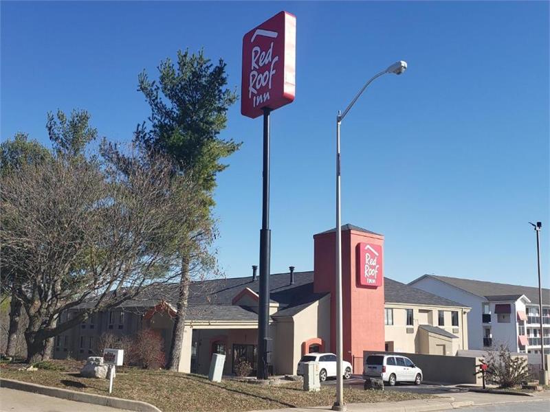 Red Roof Inn